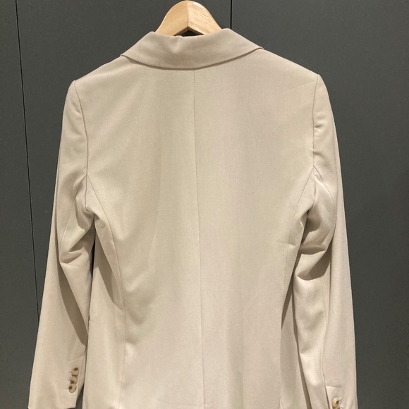 Dynamite Double-Breasted Blazer – New with Tags (Size EU XS) - Picture 7 of 7